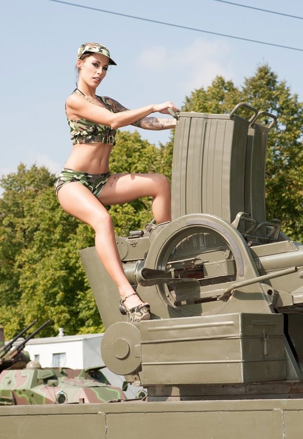 Нина, 37